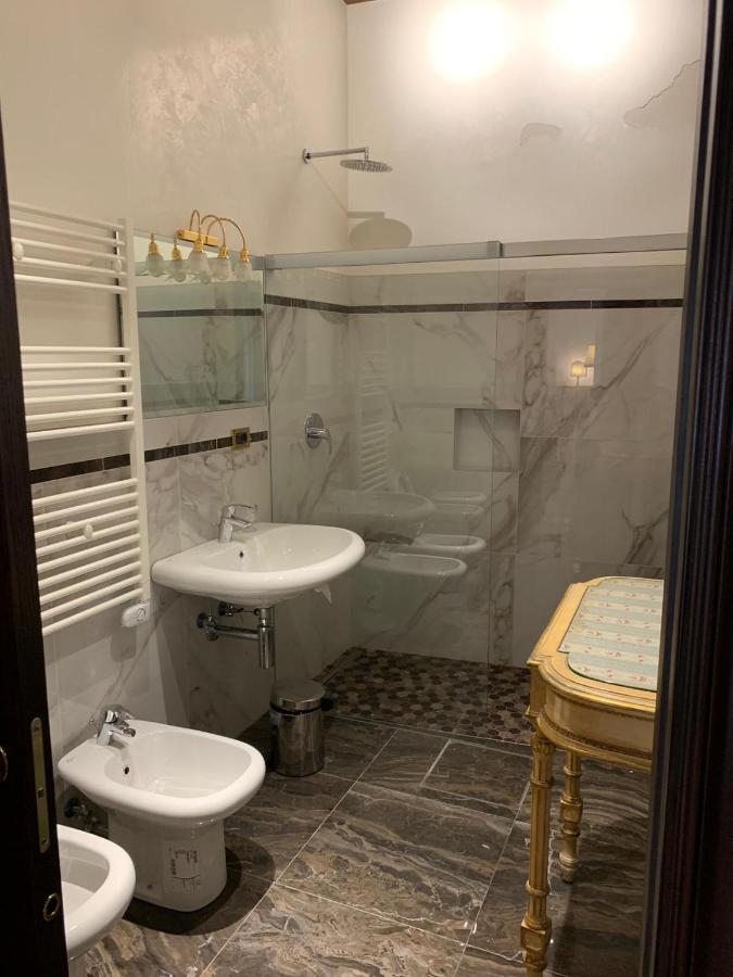 Luxury Apartment In San Marco With Canal View Venedig Exteriör bild